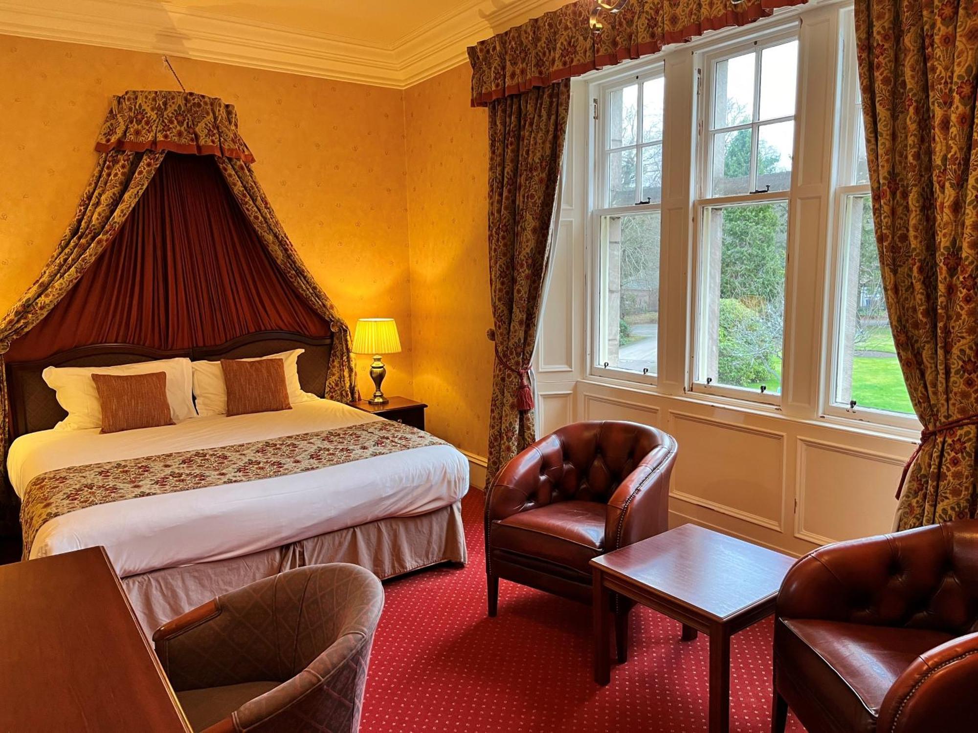 Ramnee Hotel Форрес Екстер'єр фото